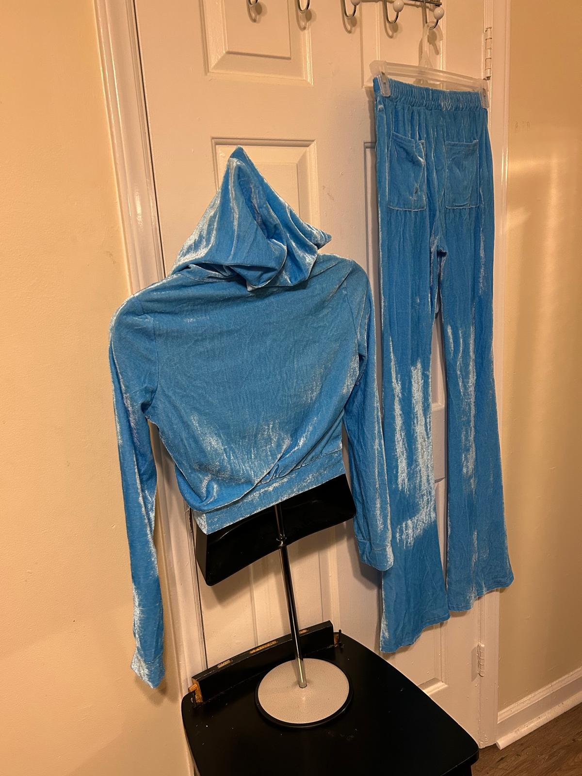 Women velour zipper hoodie and pants set